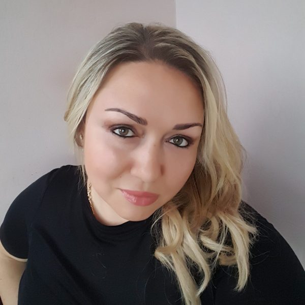 Martina-e1508586945621